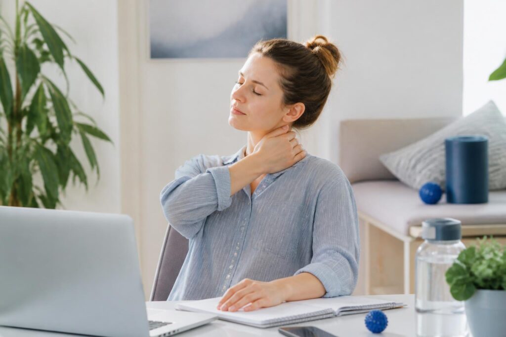 découvrez des solutions simples et efficaces pour soulager rapidement un torticolis et retrouver une nuque souple. conseils pratiques et remèdes naturels pour un confort immédiat.