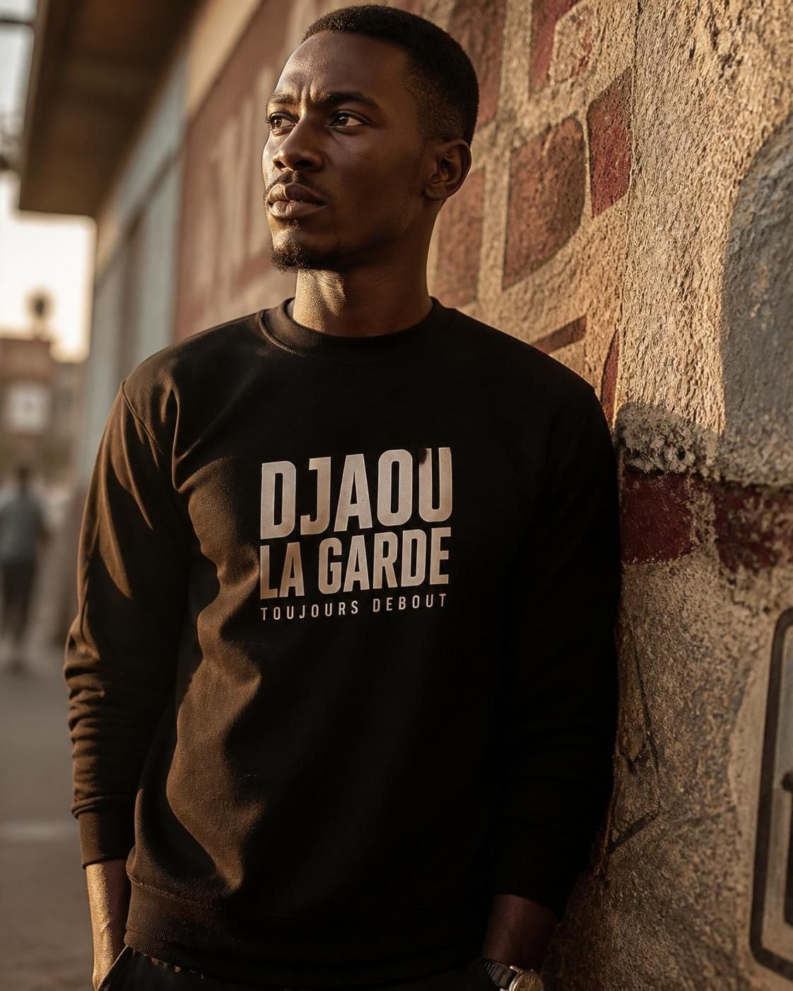découvrez djaou la garde, un artiste engagé au parcours unique, plongez dans son univers singulier mêlant créativité et engagement social.
